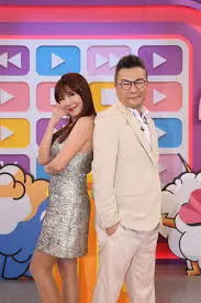 《甄心分享小琳鐺》：不止是八卦！犀利又温情的女性成长观察，让你又哭又笑！